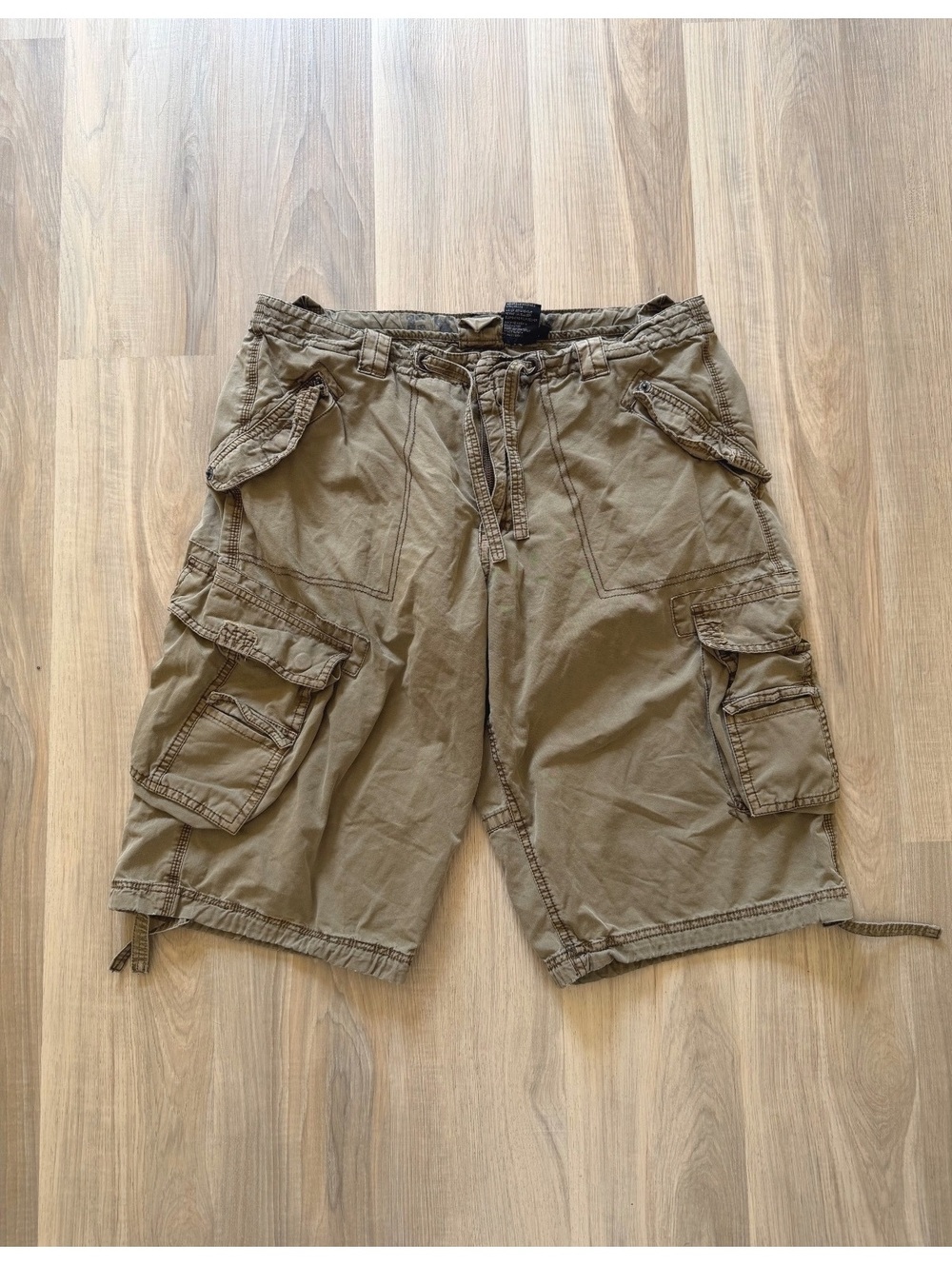 Vintage Y2K Baggy Cargo Tactical Style Shorts